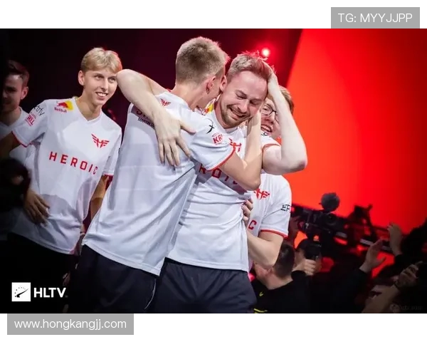 聚焦CSGOFPX战队团队配合策略与战术分析探讨