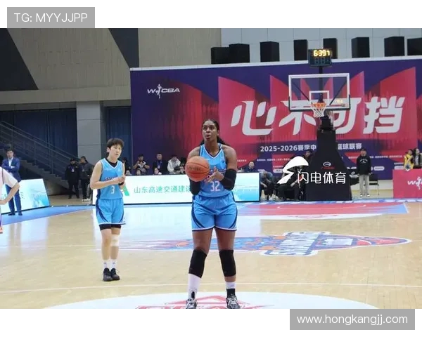 WCBA四川女篮迎战山东队全力争胜展现团队实力与拼搏精神
