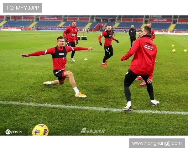 中国与波兰足球友谊赛精彩回顾高清完整版视频分享