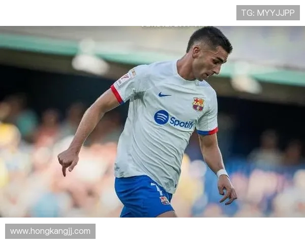 坎塞洛在足球界的崛起与挑战:从天才少年到顶级后卫的成长之路 坎塞洛在足球界的崛起与挑战:从天才少年到顶级后卫的成长之路